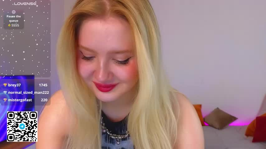 oliviabr0wn0 Live Sex December 13, 2025