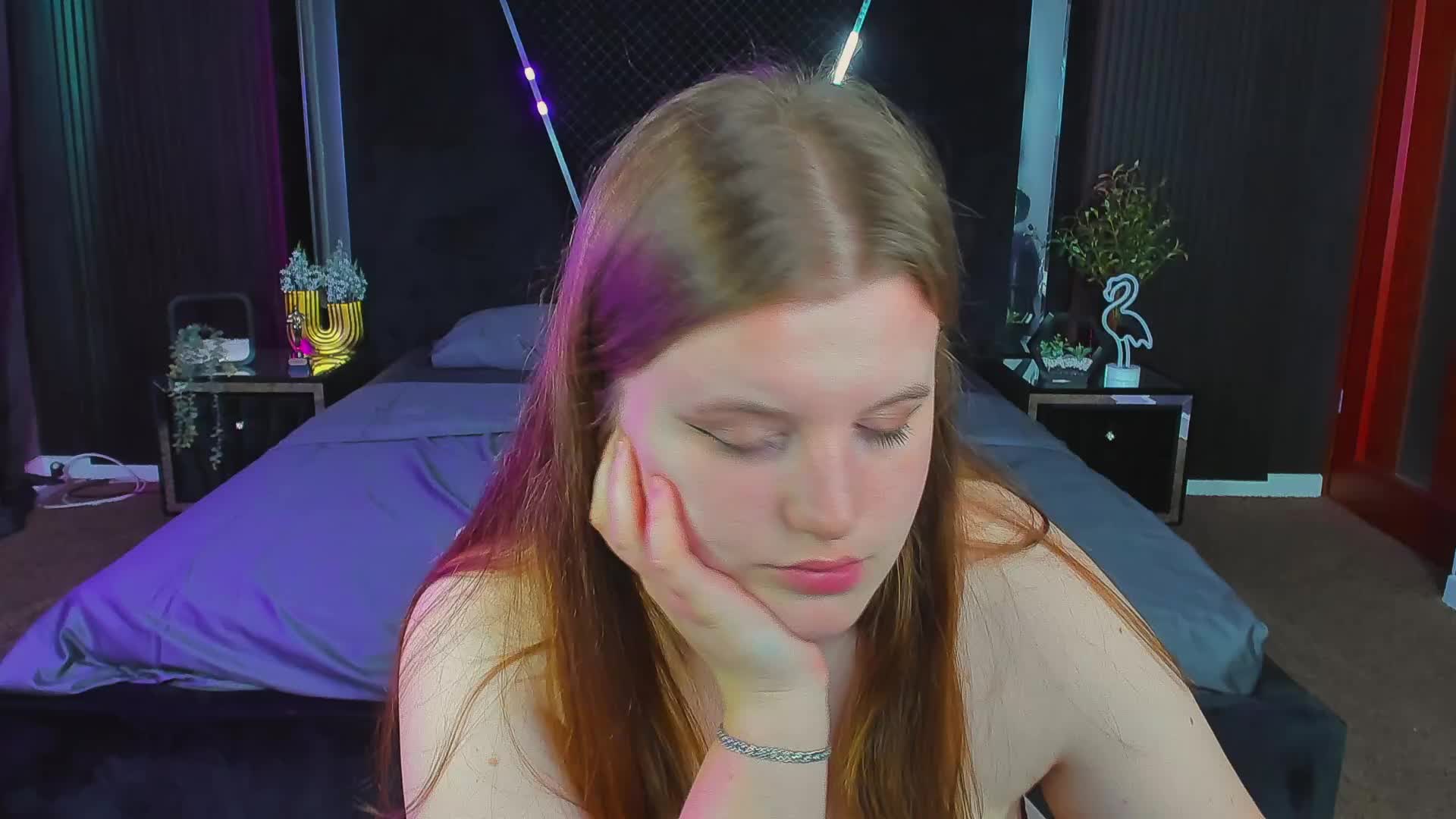 KristiMoons Live Sex December 13, 2025