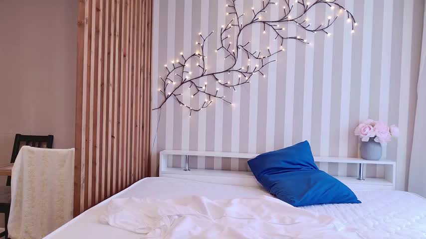 Katrin_Honey Live Sex December 14, 2025