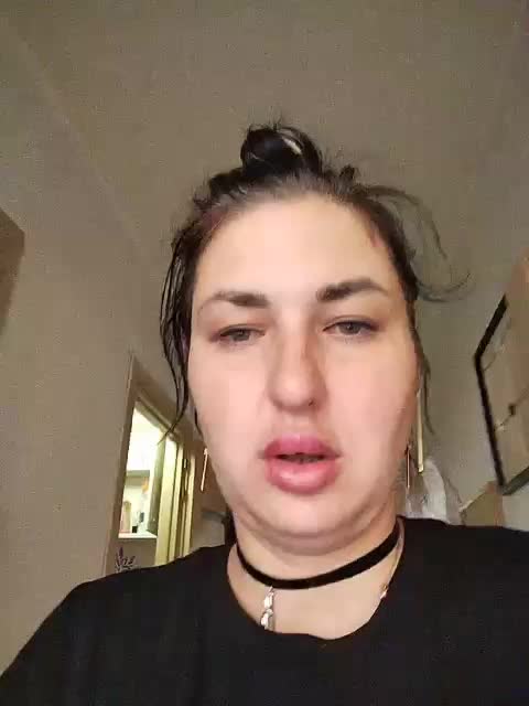 MonicaMilf Live Sex December 14, 2025