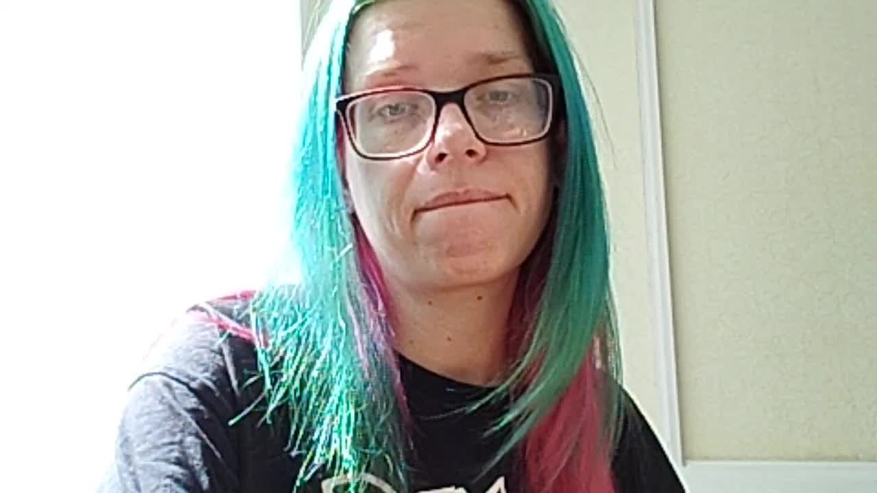 malvinella Live Sex December 18, 2025