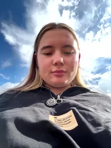 StephanieMur Live Sex December 19, 2025