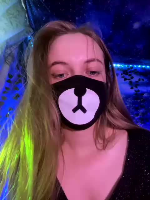 -Summer- Live Sex December 17, 2025