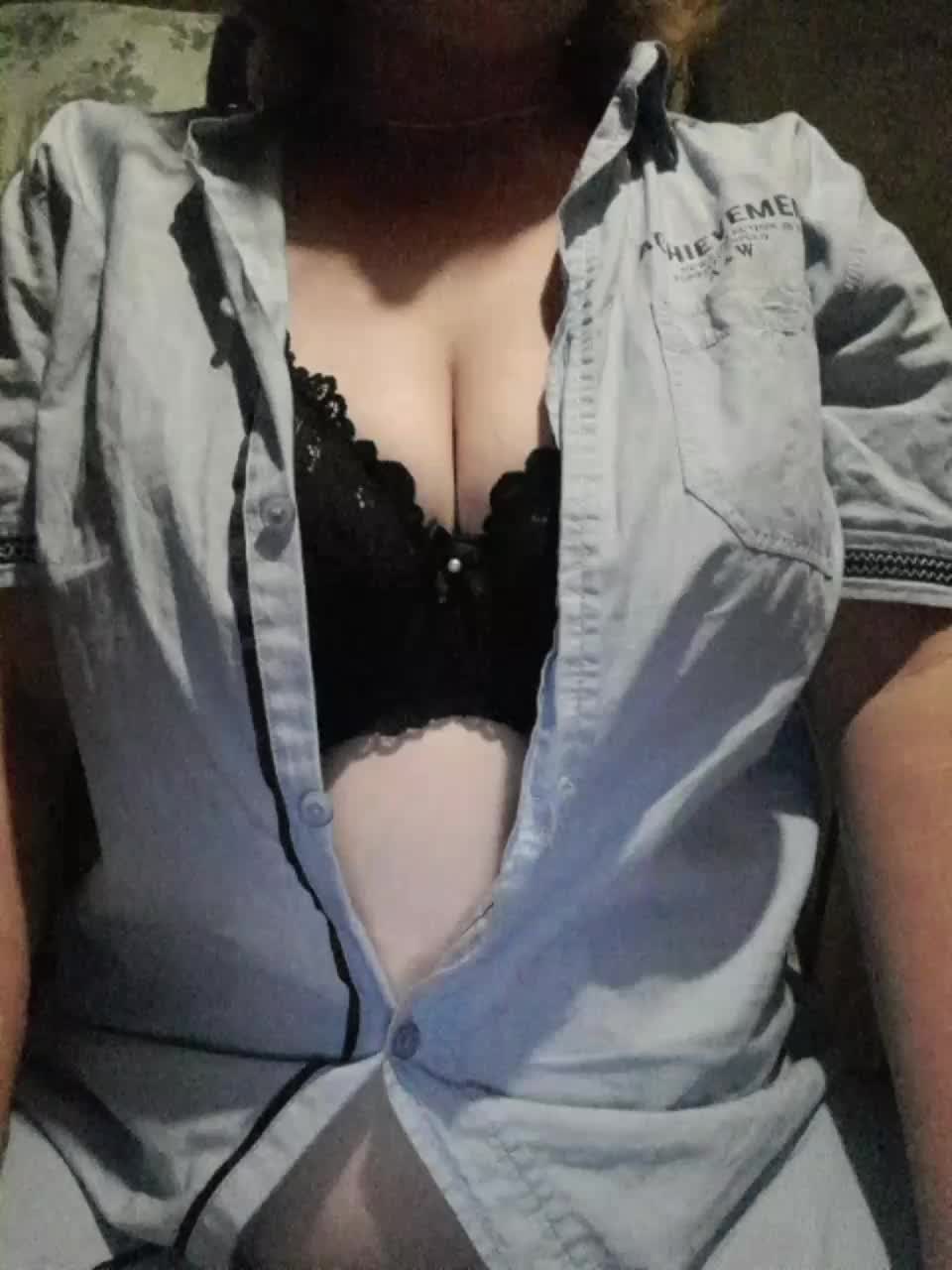 Iriska2025 Live Sex December 18, 2025