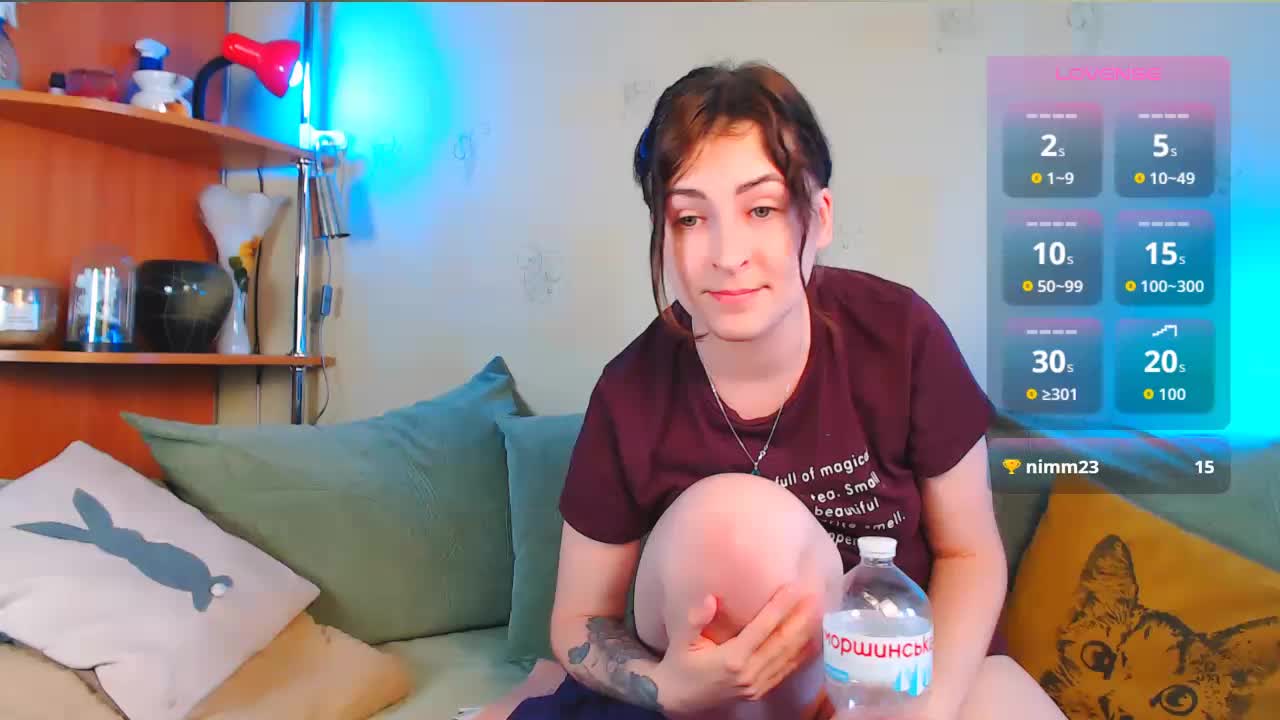 Caroline1995 Live Sex December 17, 2025