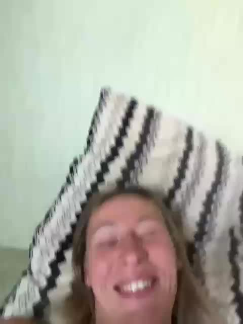 Saveta Live Sex December 14, 2025