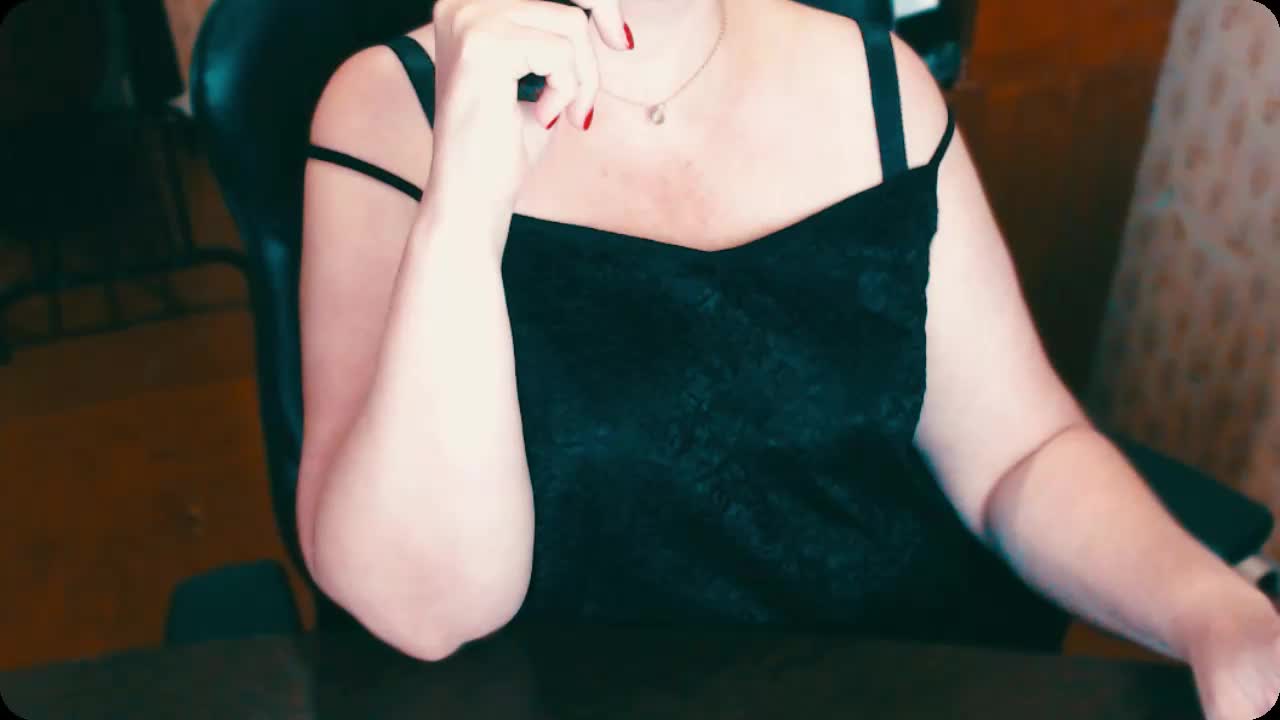 Alisa1917 Live Sex December 17, 2025