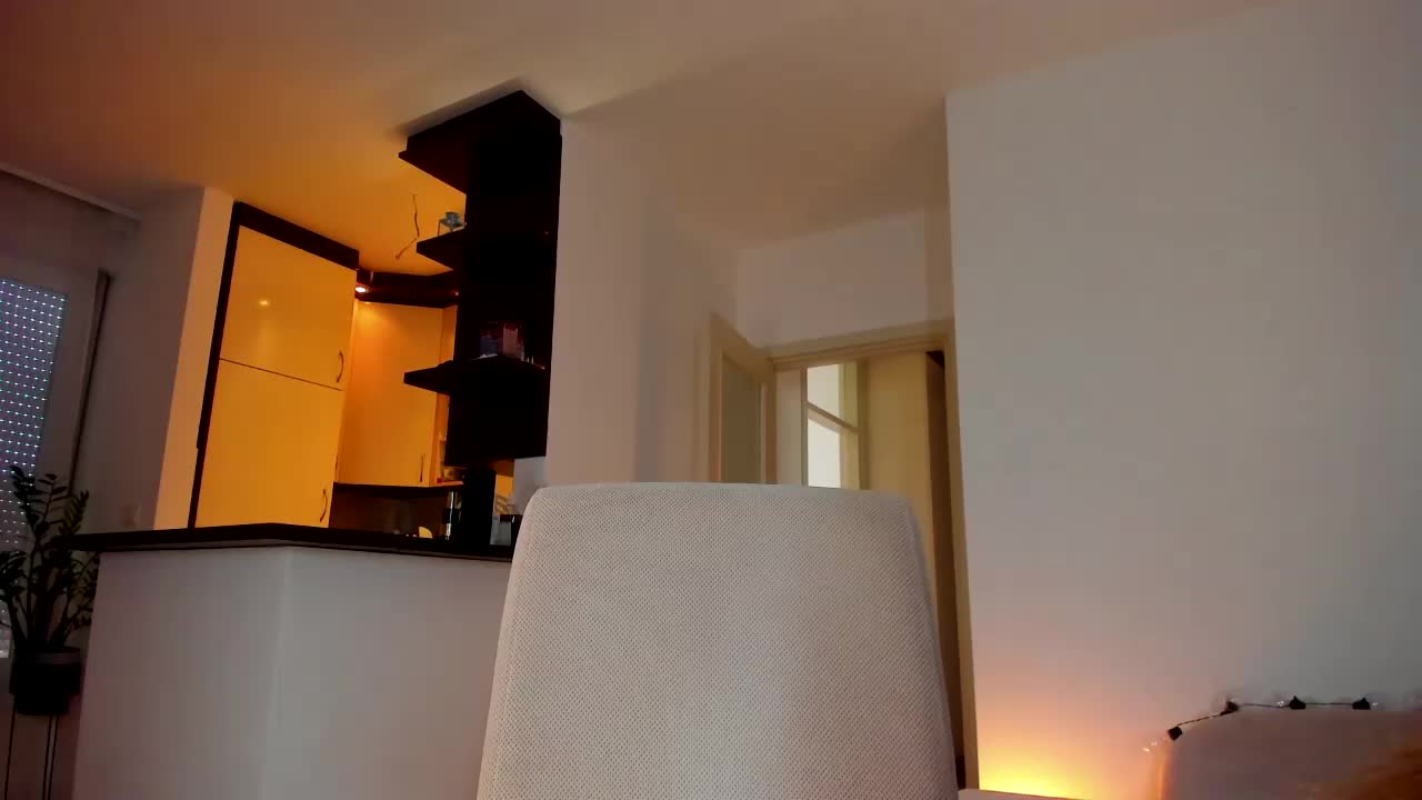 MiaMeowa Live Sex December 14, 2025