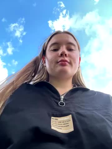 StephanieMur Live Sex December 19, 2025