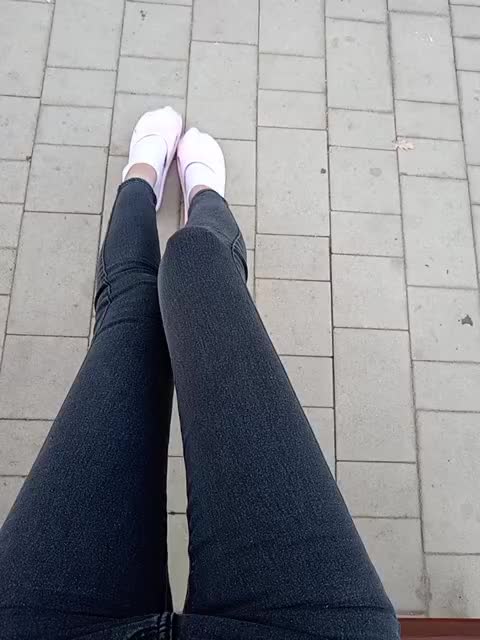 klubnichkka Live Sex December 14, 2025