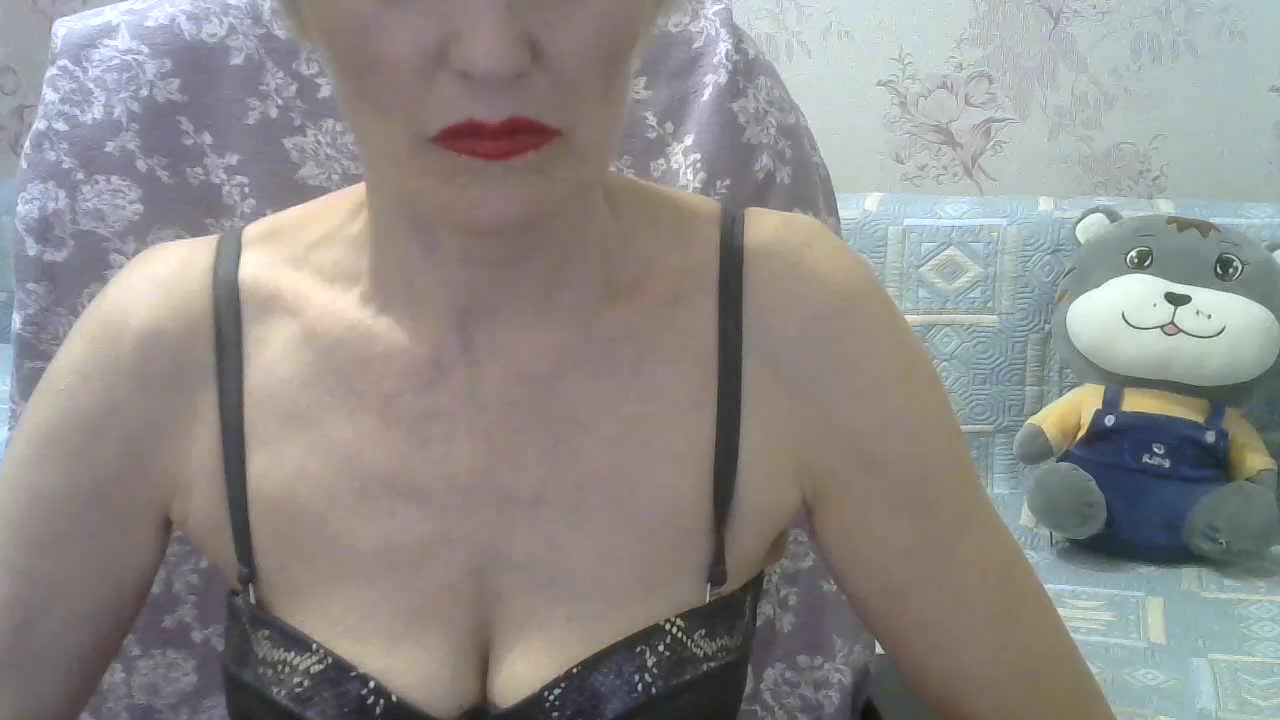 Red-Rose-777 Live Sex December 18, 2025