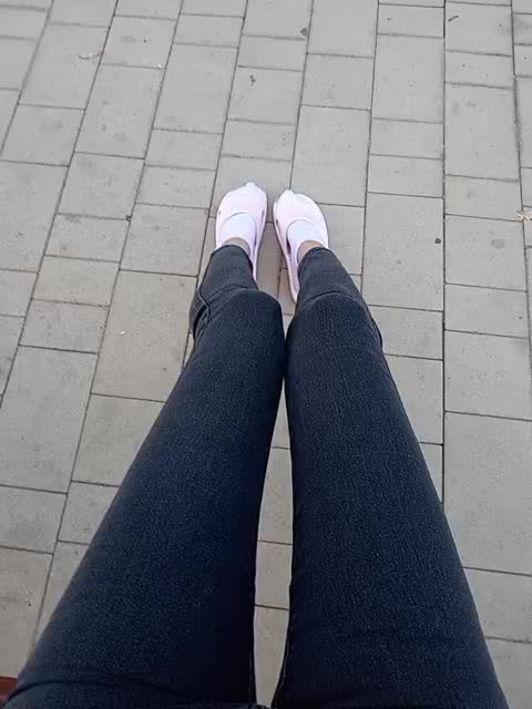 klubnichkka Live Sex December 14, 2025