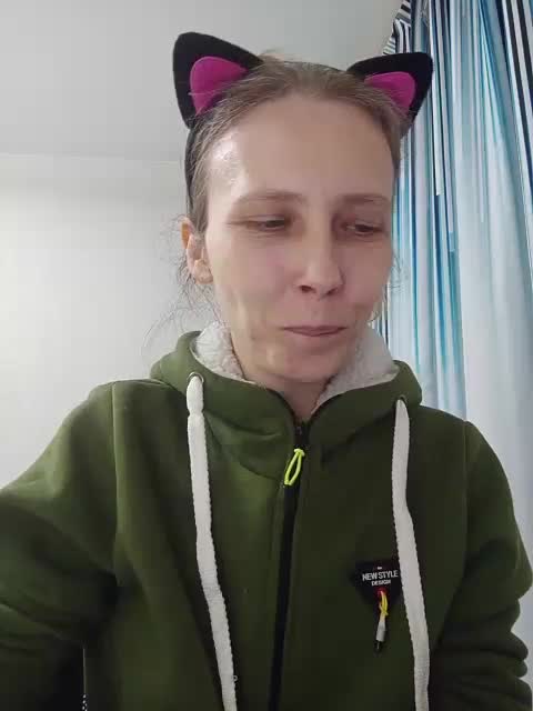 -Queen-Margo- Live Sex December 14, 2025