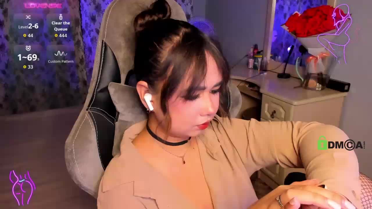 -Carolina- Live Sex December 17, 2025