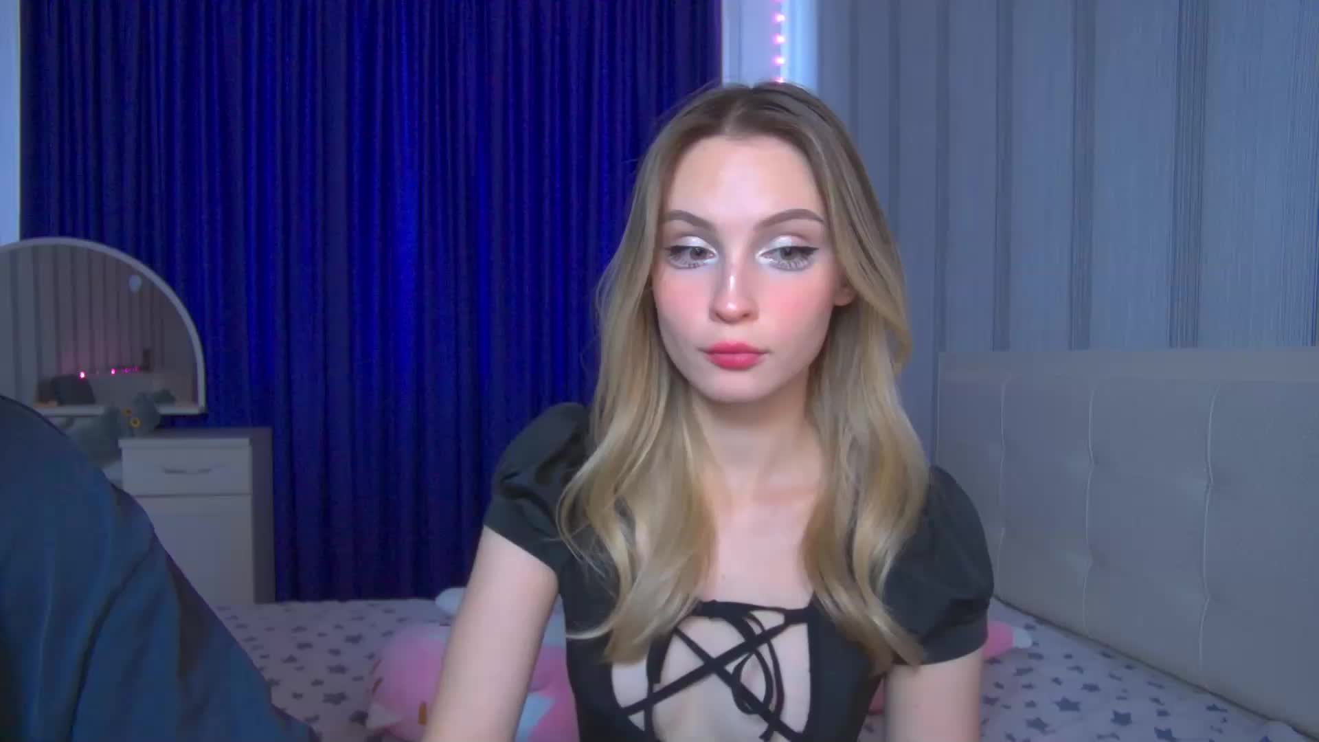 AmyAmy Live Sex December 13, 2025