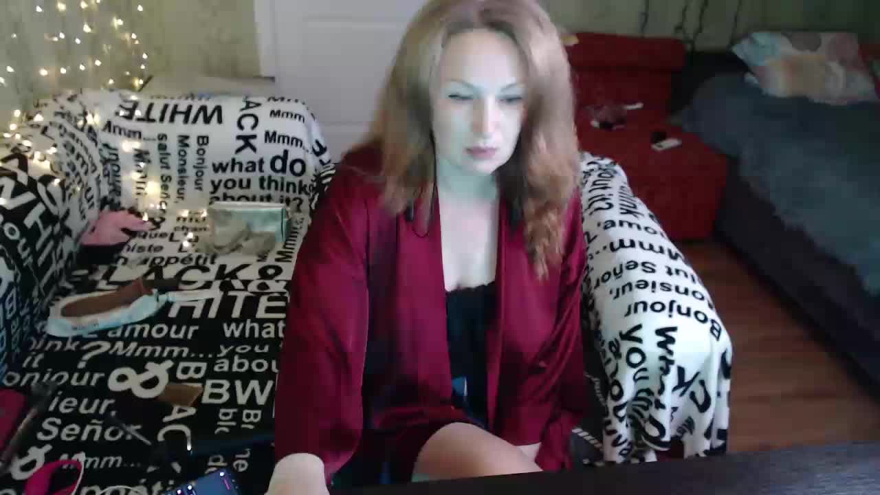 MeganIris Live Sex December 17, 2025