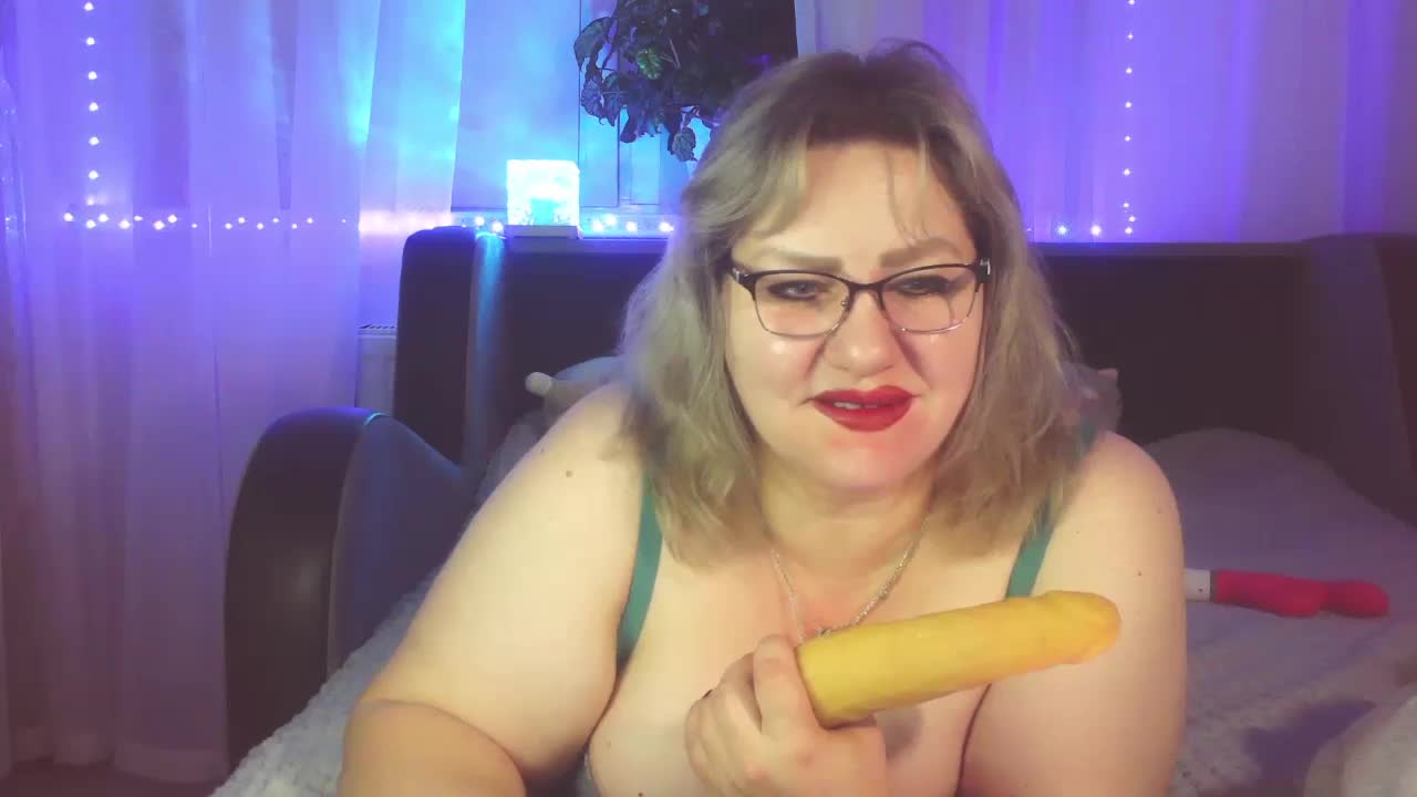 AngelinaGlam Live Sex December 17, 2025