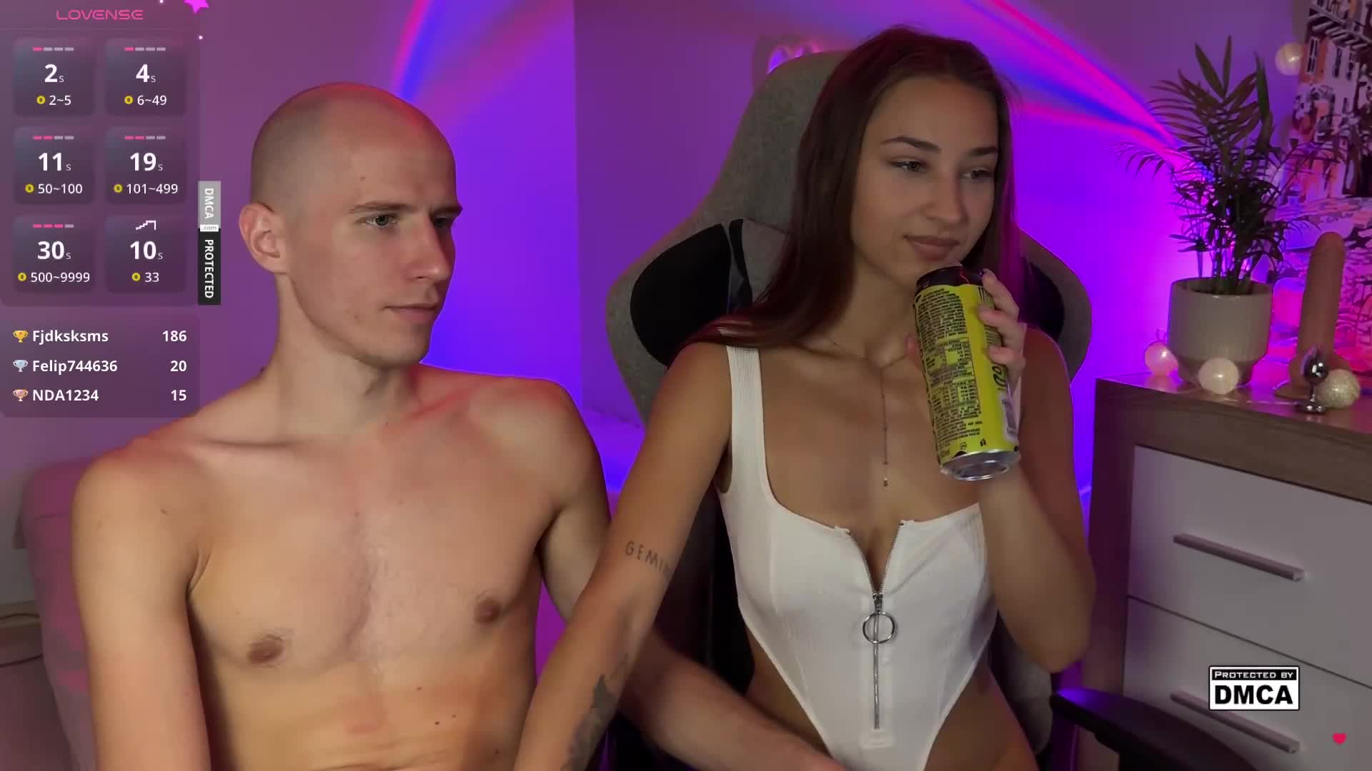 XXXDreamTeam Live Sex December 17, 2025