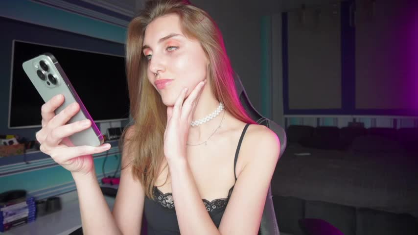 CassiaBlade1 Live Sex December 17, 2025