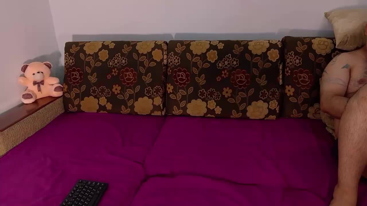 Love-Room Live Sex December 19, 2025