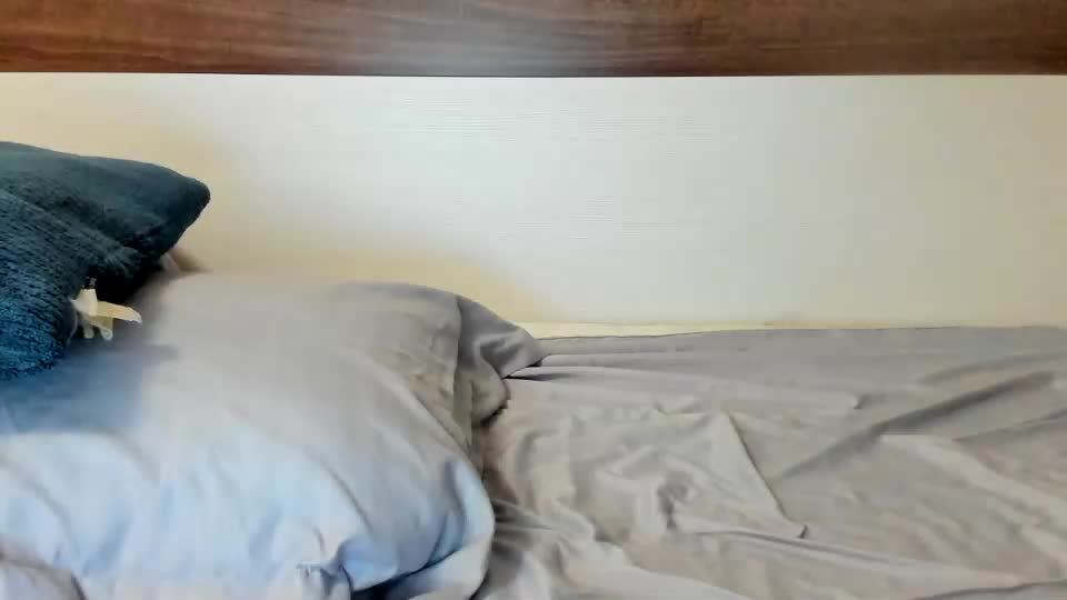 00ingrid00 Live Sex December 14, 2025