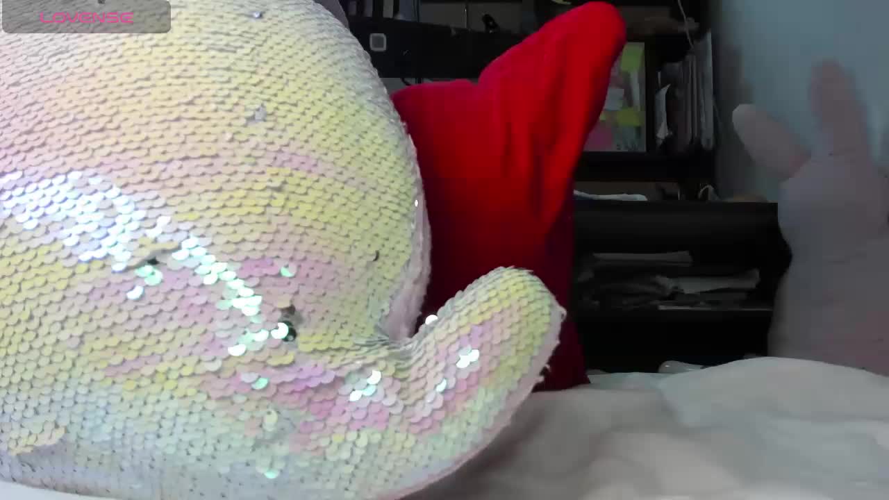 MiaSweety Live Sex December 17, 2025