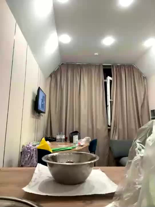 Milkaff- Live Sex December 14, 2025