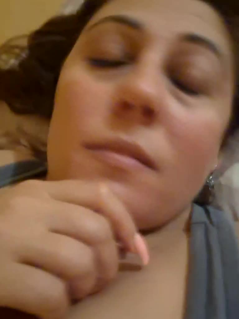 AmyRoses Live Sex December 18, 2025