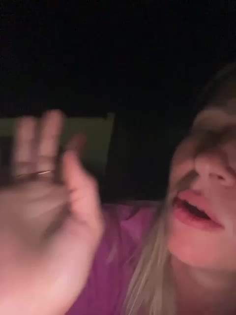 Saveta Live Sex December 14, 2025