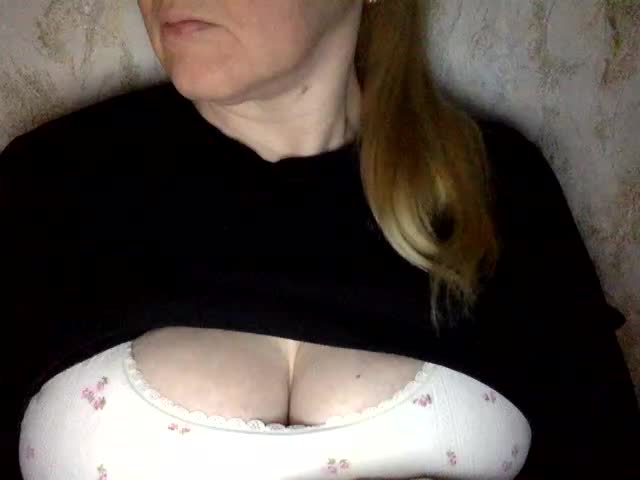 BlondyVio Live Sex December 18, 2025