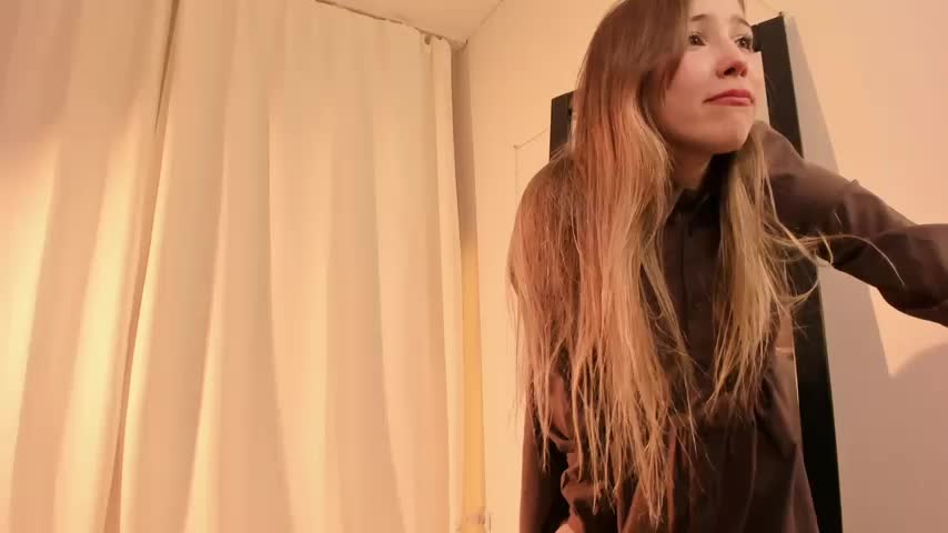 sillybloom Live Sex December 13, 2025