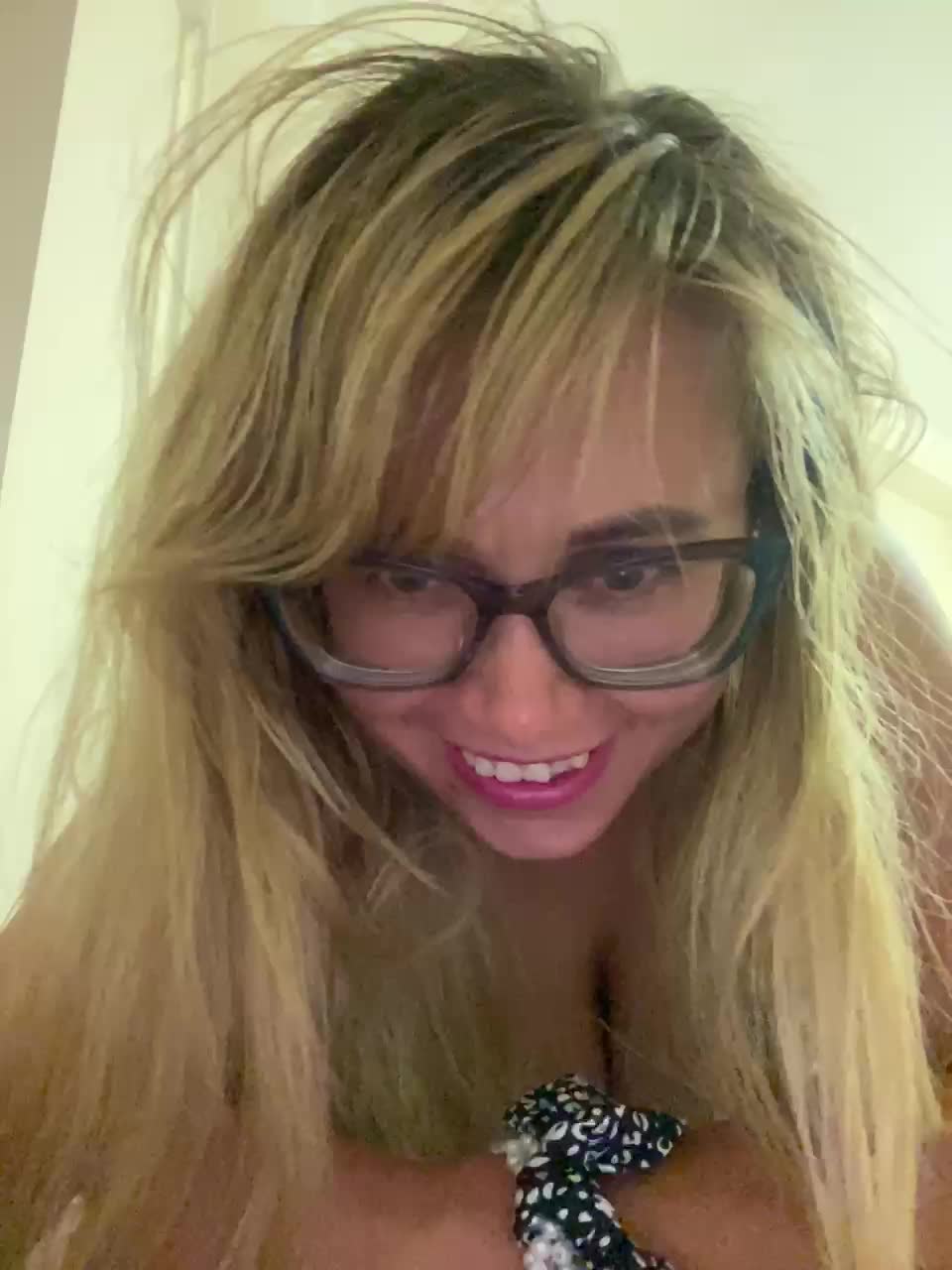 Elegant00Girl Live Sex December 17, 2025