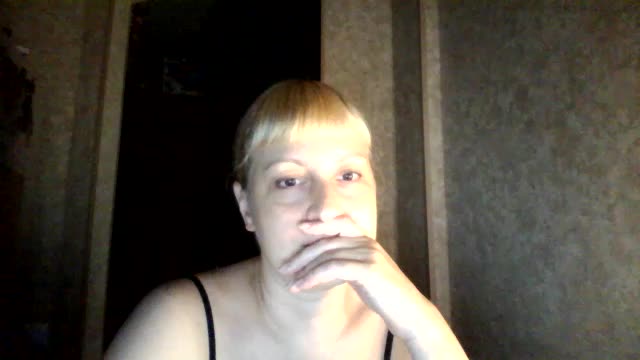 krisss2016 Live Sex December 15, 2025