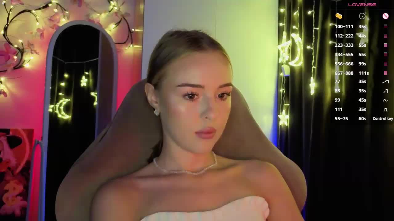 Nestyzz Live Sex December 14, 2025