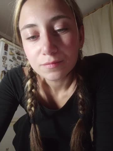 MilkyGirl Live Sex December 19, 2025