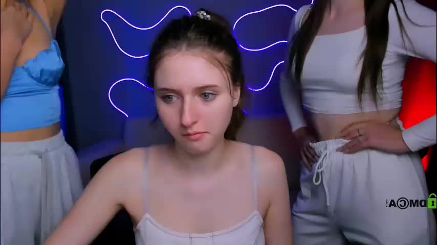 berry_alma Live Sex December 13, 2025