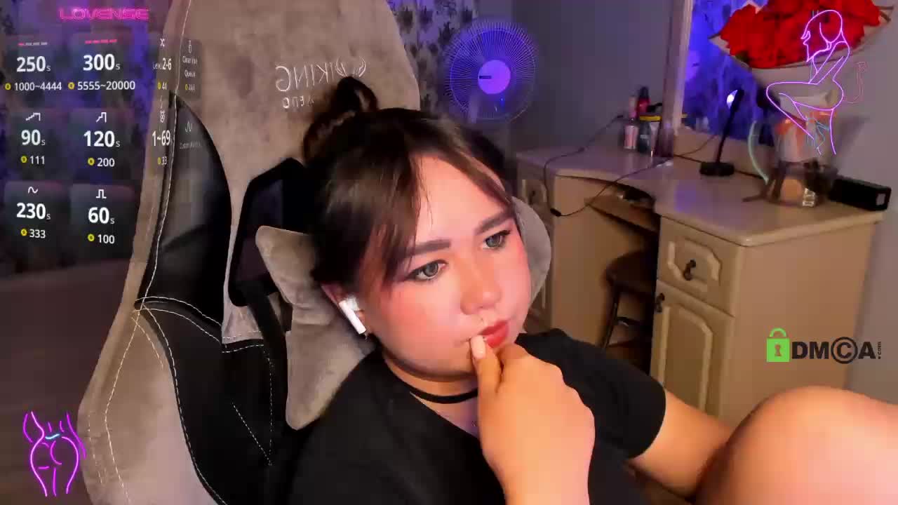 -Carolina- Live Sex December 17, 2025