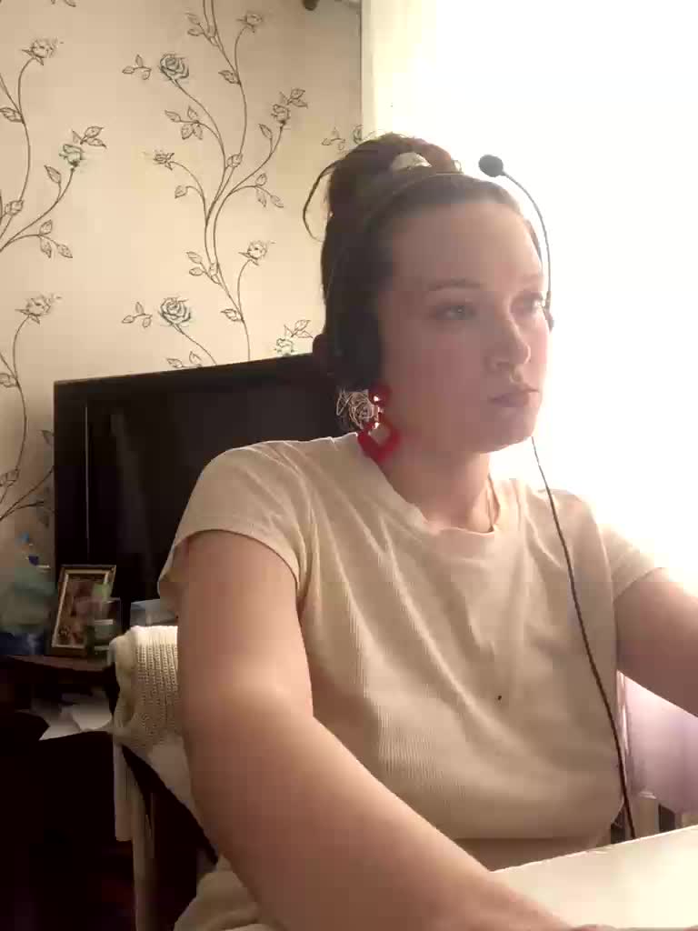 kurtizanka-partizanka Live Sex December 13, 2025