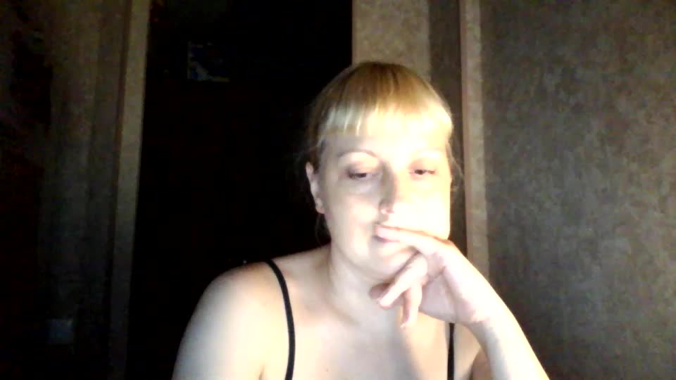 krisss2016 Live Sex December 15, 2025