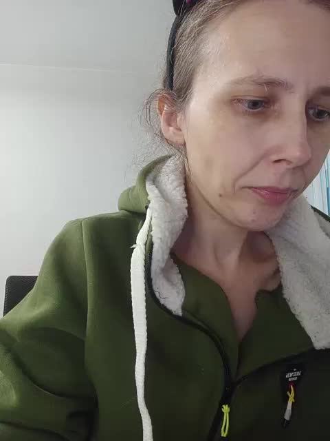 -Queen-Margo- Live Sex December 14, 2025