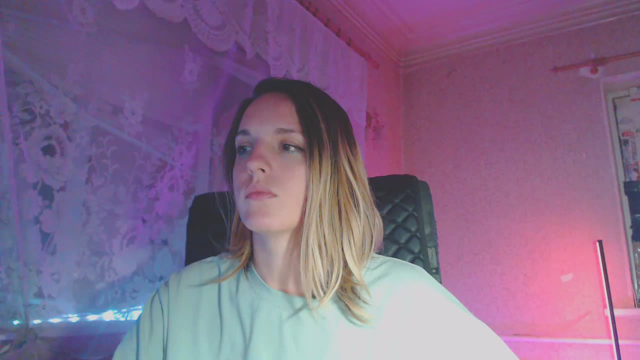 Babymuro4ka Live Sex December 17, 2025