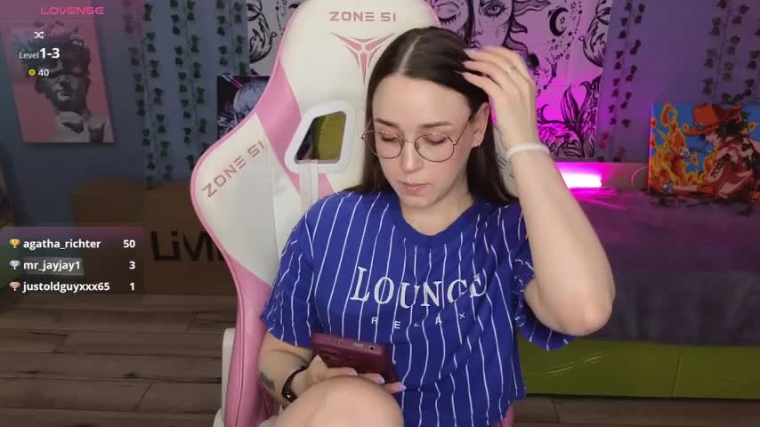 Sweet_frosti Live Sex December 13, 2025