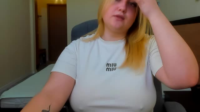 Doliss Live Sex December 18, 2025