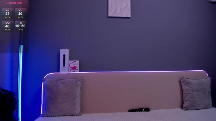 Malika_Lisan Live Sex December 14, 2025