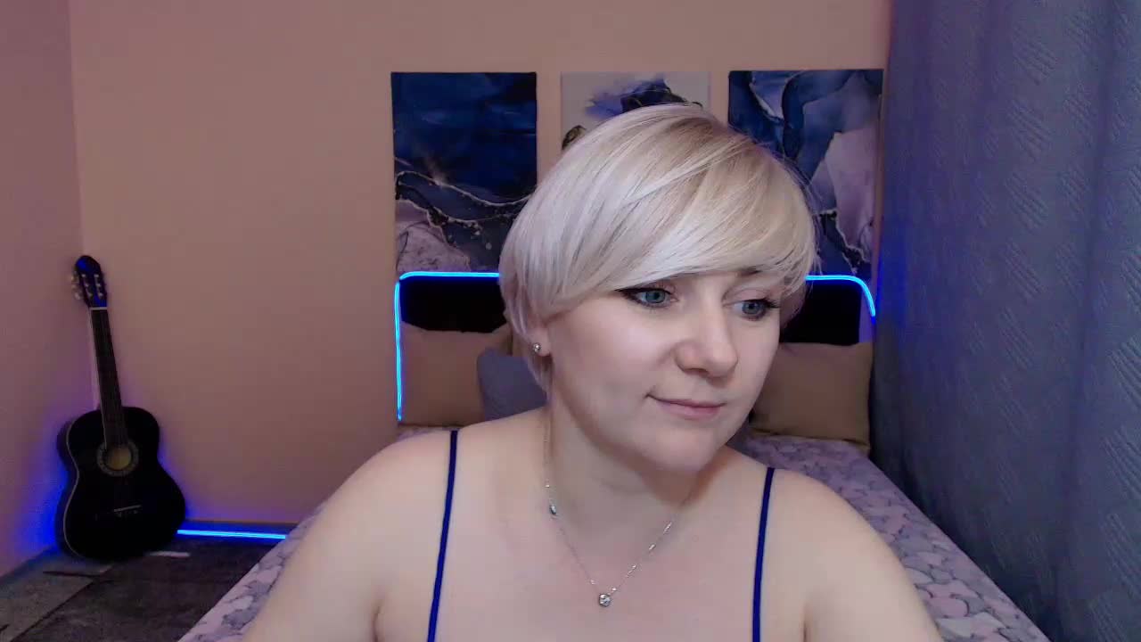 Blond-Pearl Live Sex December 14, 2025