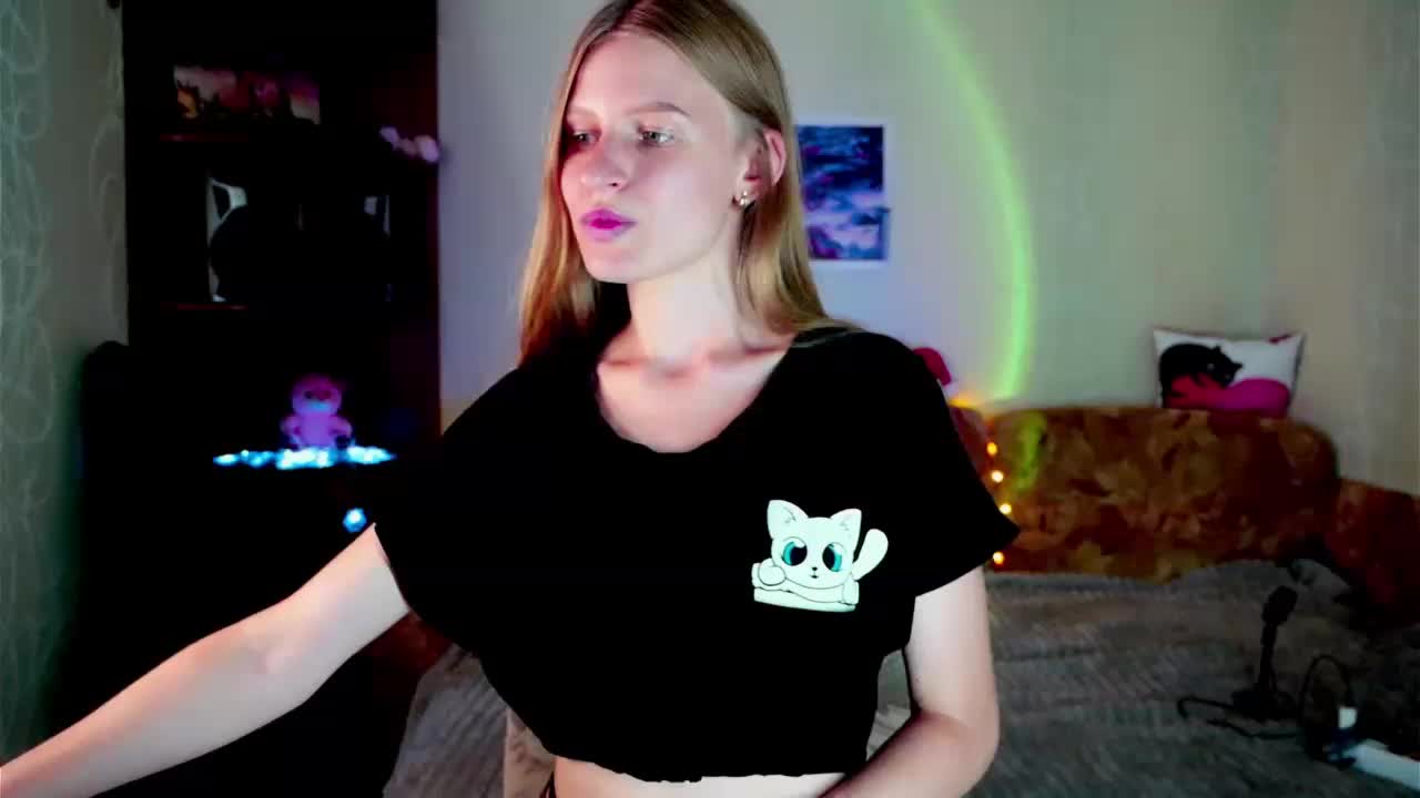 LunaEvan Live Sex December 13, 2025