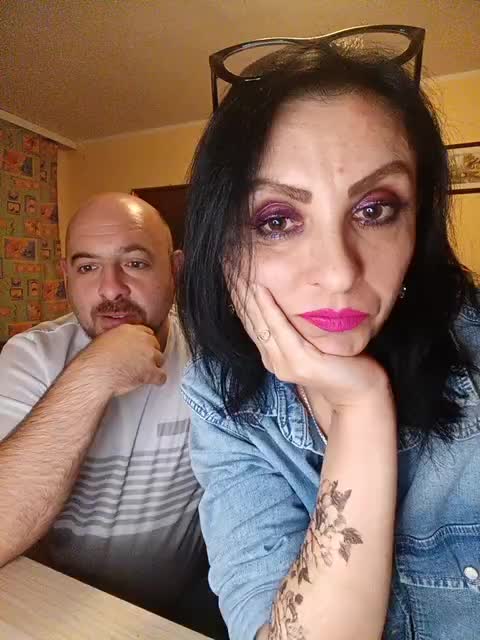 WikiBitch Live Sex December 14, 2025