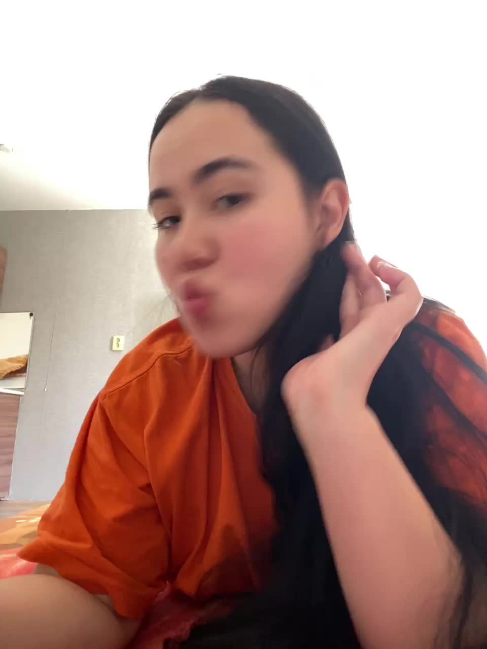 Kotikkk-1 Live Sex December 15, 2025