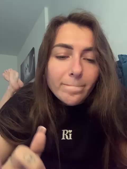 WILDGIRL Live Sex December 15, 2025