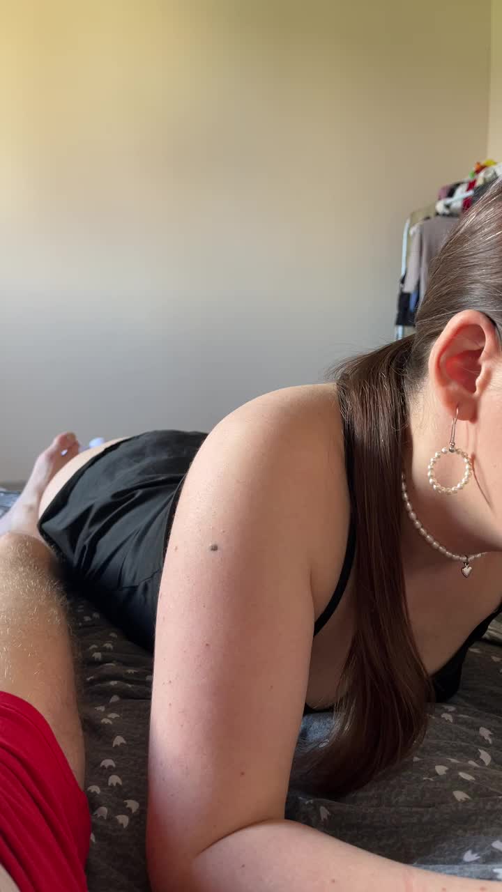 Littlemiss13 Live Sex December 13, 2025